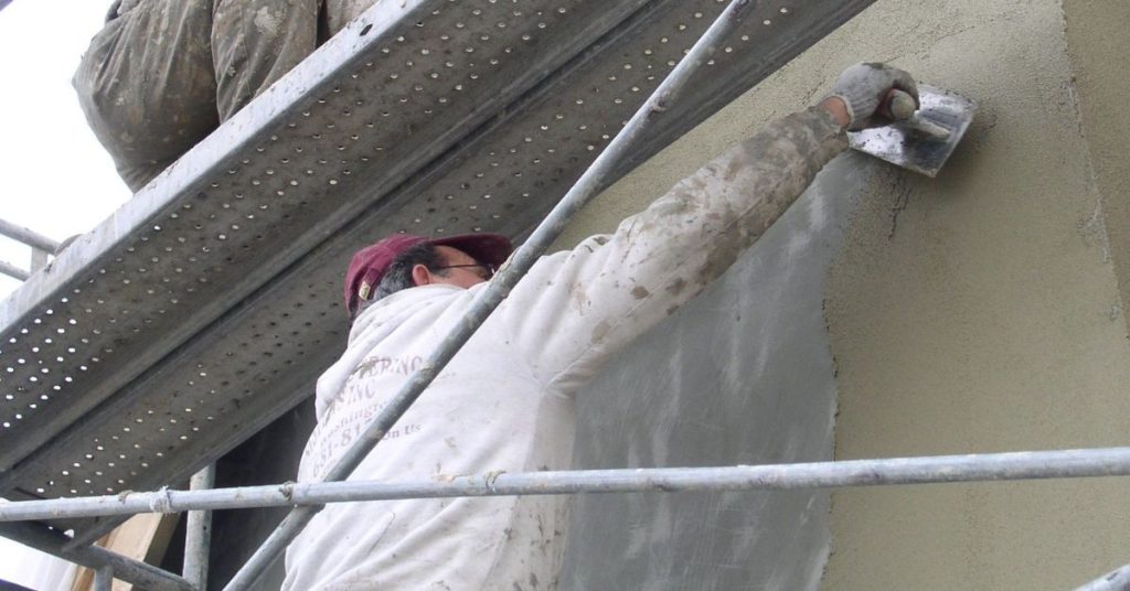 Quick Guide to Choosing the Right Stucco Wall Finish